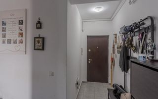 Ap. 3 cam 72 mp de vanzare  Et.3/4 An 2020  Metalurgiei Binelui - Poză 3