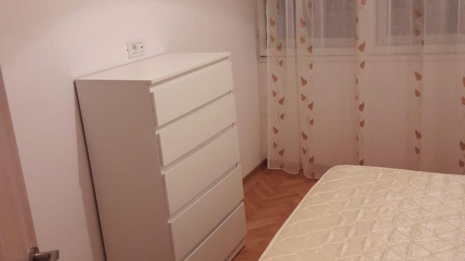 Închiriez apartament 3 camere, Iancului, metrou 1 minut - Poză 4