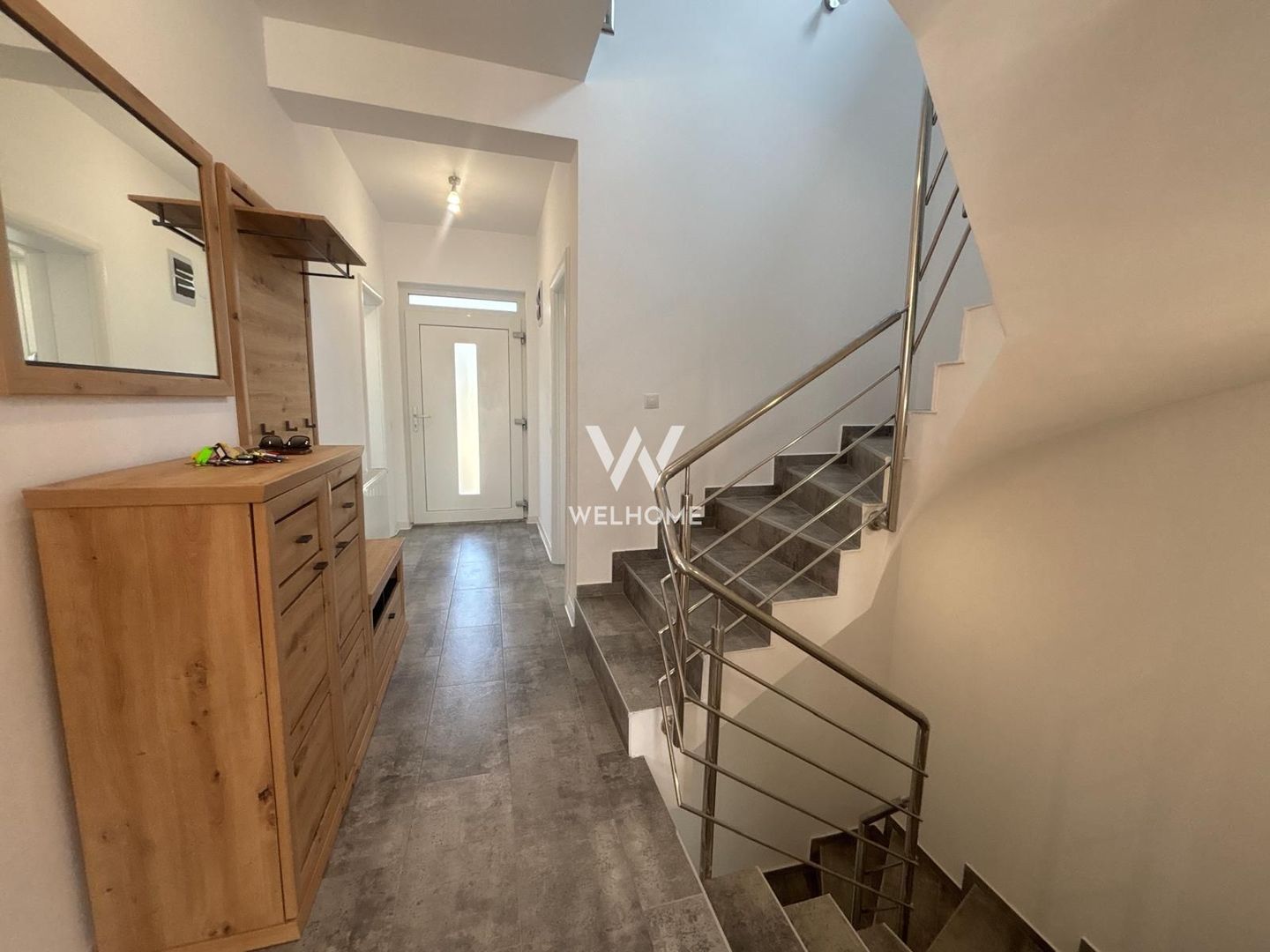 Locuinta cu PRIVELISTE si INTIMITATE! - Poză 3