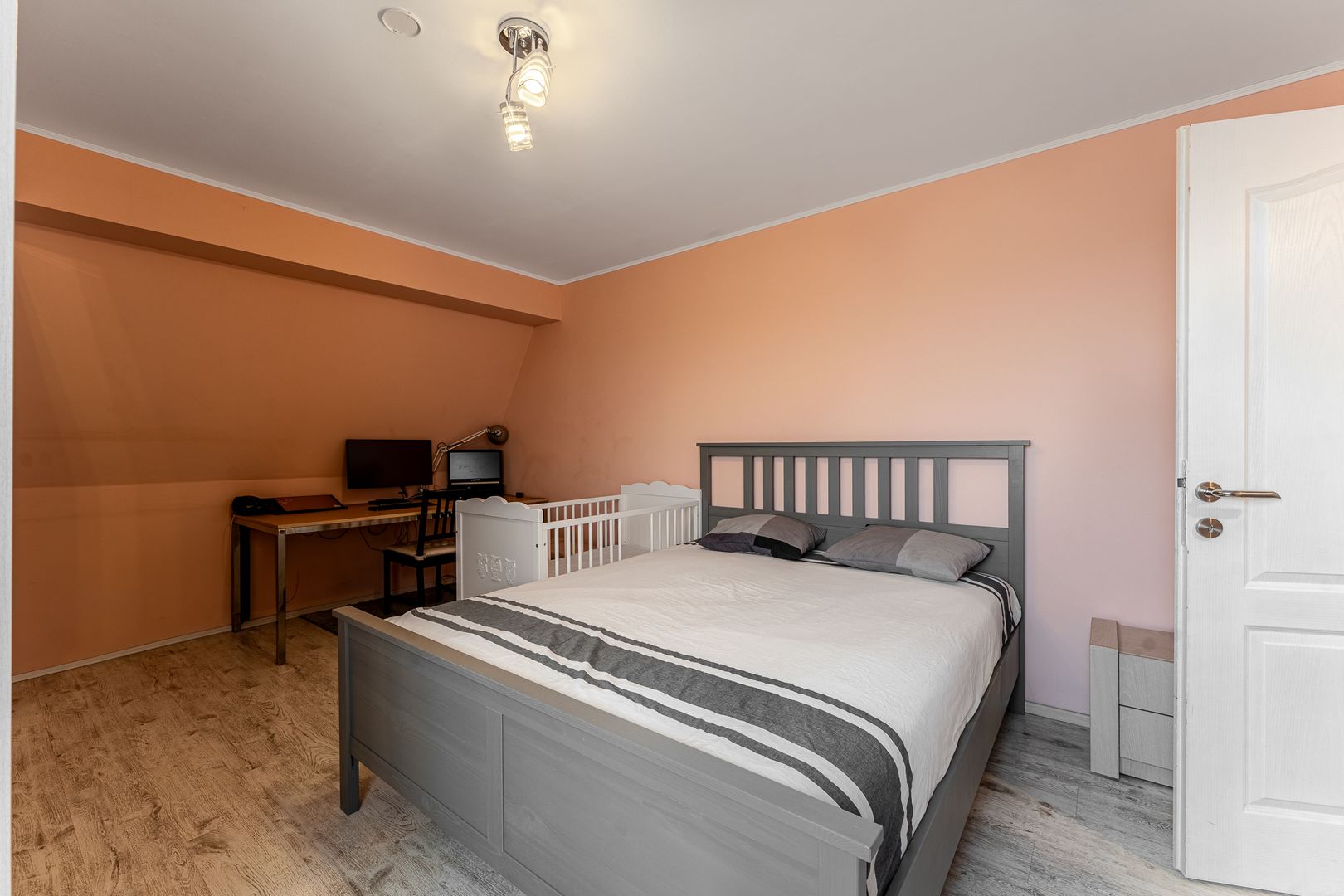 Duplex luminos | Orientare Sud | Centrală proprie | Apărătorii Patriei - Poză 19