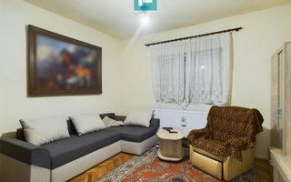 Casă cu 4 camere + anexe   în Șofronea - Poză 2