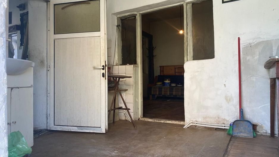 Vanzare casă bine poziționată – Târgoviște, strada Berzei - Poză 10