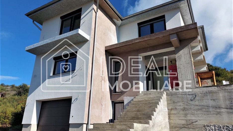 Casa Individuala Moderna cu 4 camere  si garaj, in Sura Mare - Poză 5