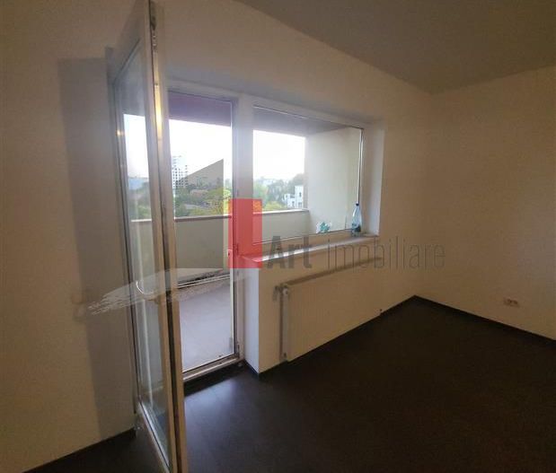Apartament 3 camere Vitan metrou Mihai Bravu - Poză 16