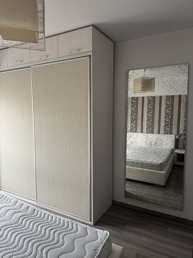 Apartament 2 Camere Decomandat – Vedere Bulevardul Unirii - Poză 15