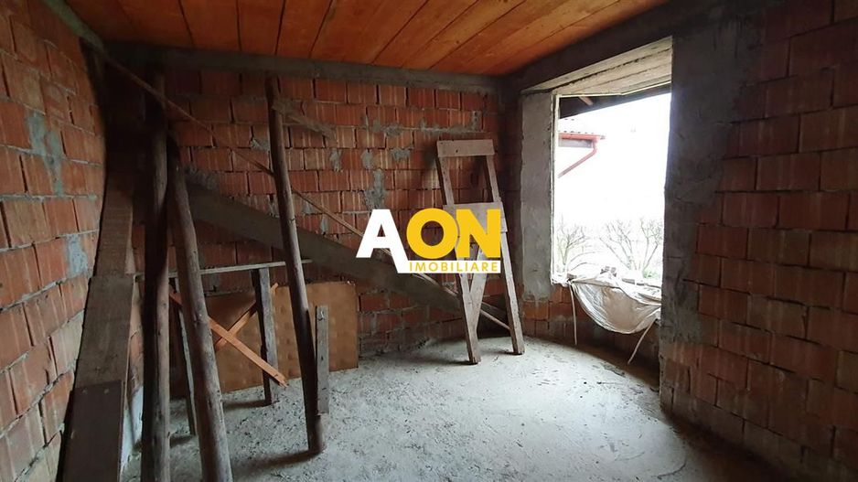 1/2 Duplex 5 camere S+P+M cu garaj 576 mp teren - Poză 12