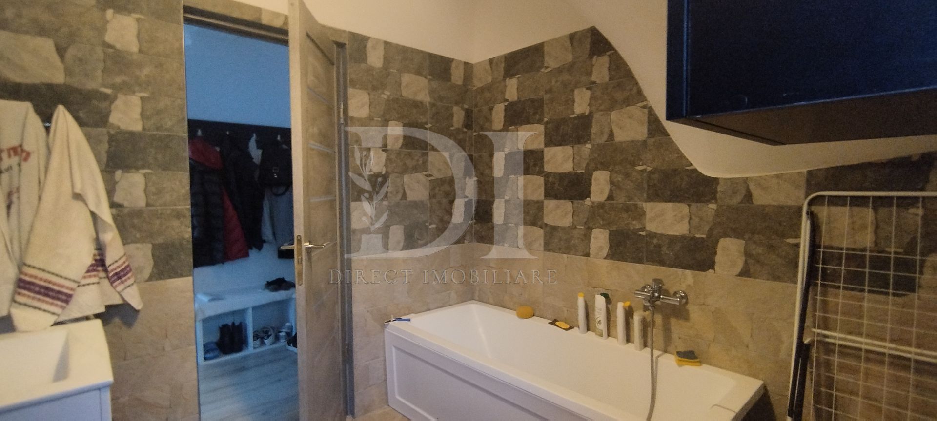 Apartament cu gradină în Florești - Poză 6