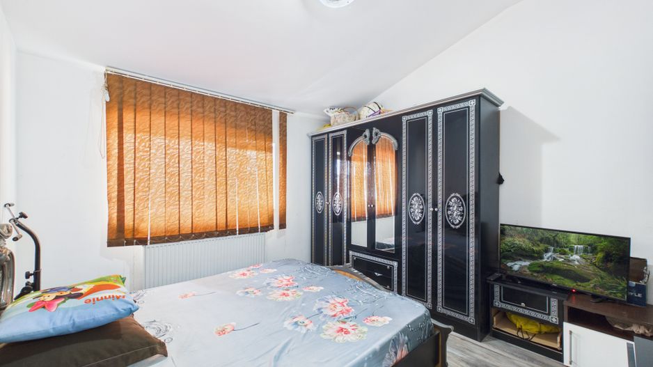 3 camere de vanzare mobilat, Rahova-Salaj, bloc nou - Poză 4