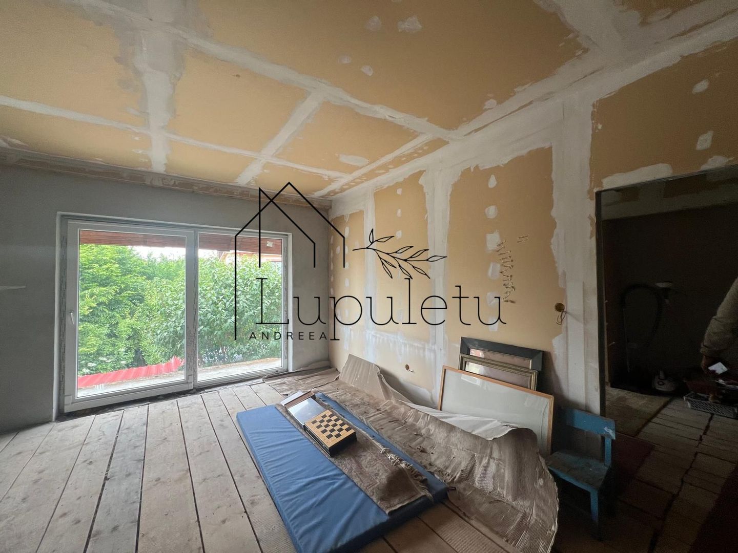 Casă de Vanzare | 200 MPU | Teren 305 MPU | Ultracentral - Poză 36