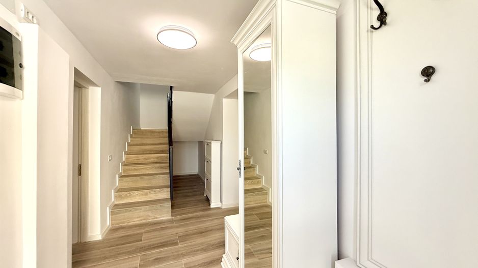 Casă premium de închiriat – Dumbrăvița - zona centrală - Poză 15