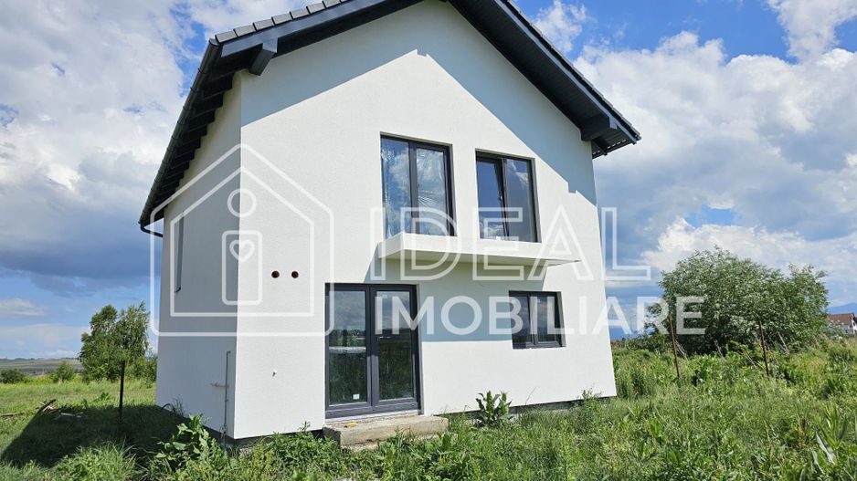 Casa Individuala Moderna cu 265 mp de curte, Sura Mica - Poză 6