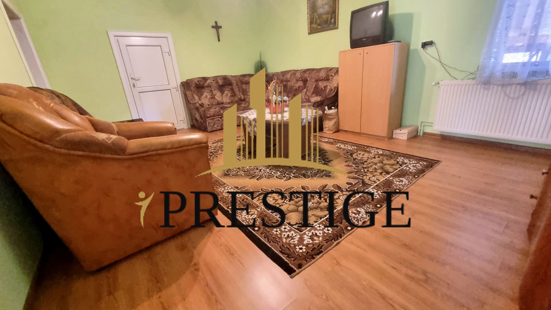 CASĂ DE VÂNZARE SIBIU TURNIȘOR, CURTE MARE, GARAJ, ACCES AUTO - Poză 4