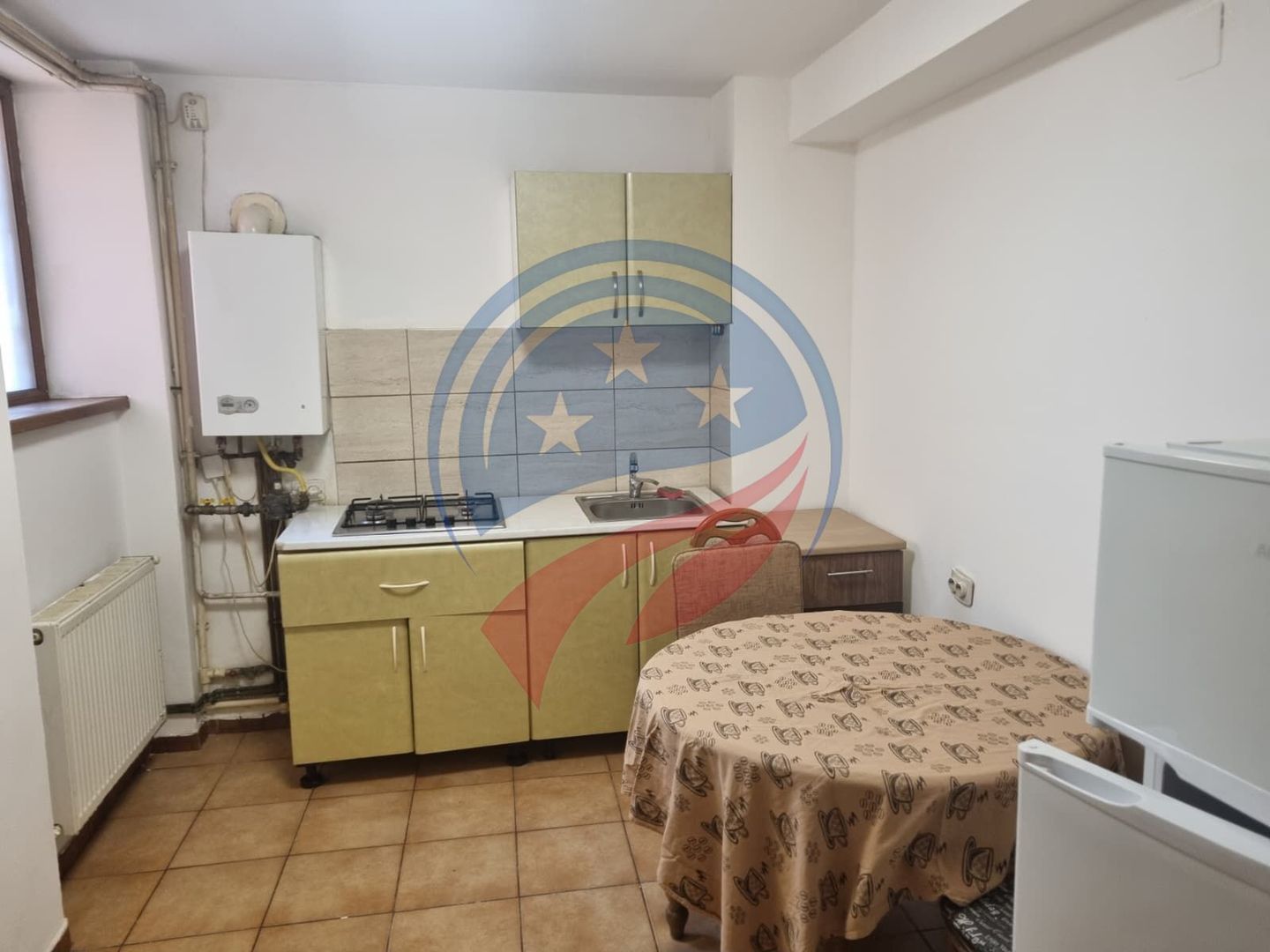 GARSONIERA  40 mp - DE INCHIRIAT - Poză 3
