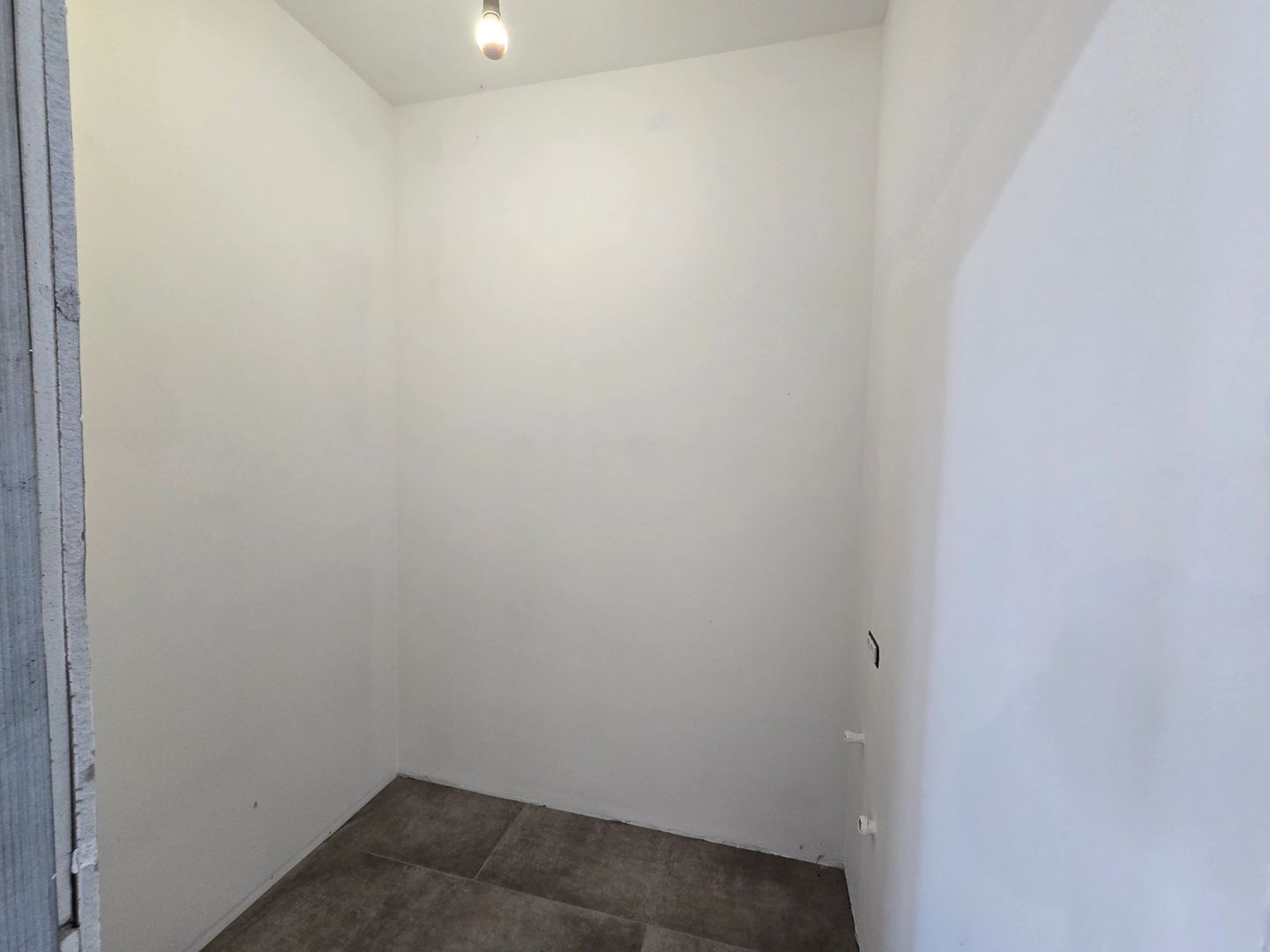 1/2 Duplex pe parter,predare la cheie  , 3 dormitoare, Zona Metro 2, Comision 0% - Poză 13
