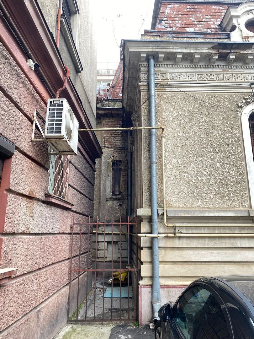 De Vanzare Vila Interbelica, 8-10 Camere, Romana - Zodiac - Poză 33