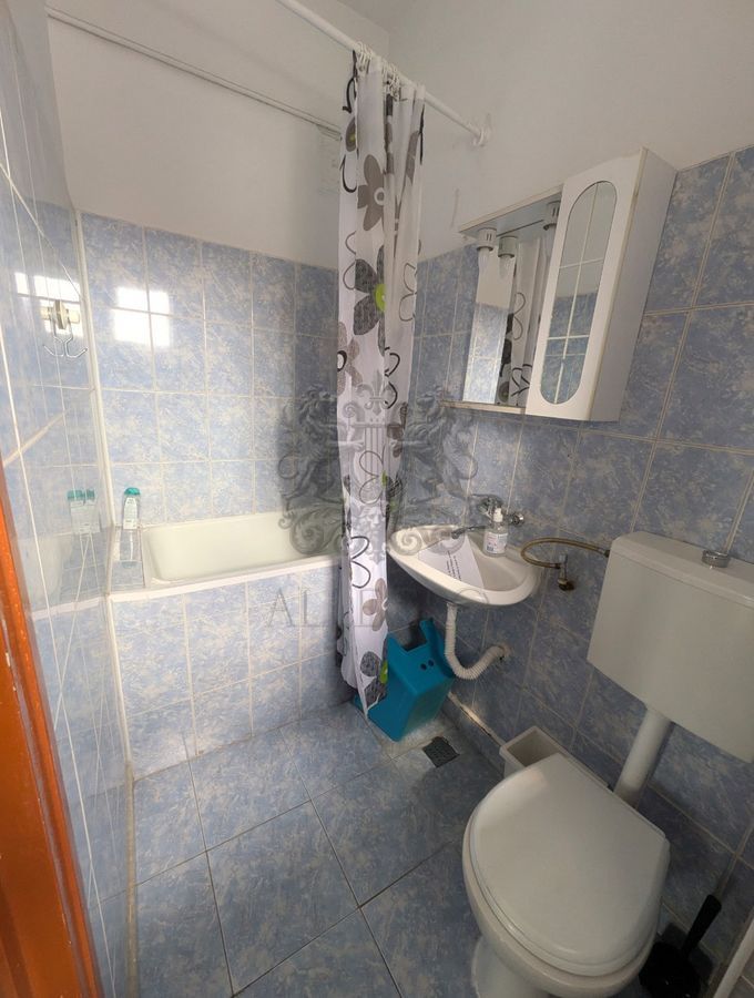 Rond Piata Romana | 2 Camere | 9/10 | Vedere Spate - Poză 7