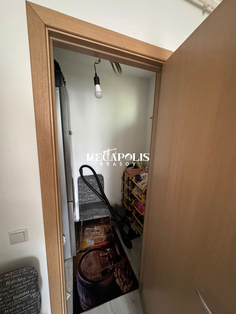 Vânzare apartament 2 camere   Brașov - Poză 9