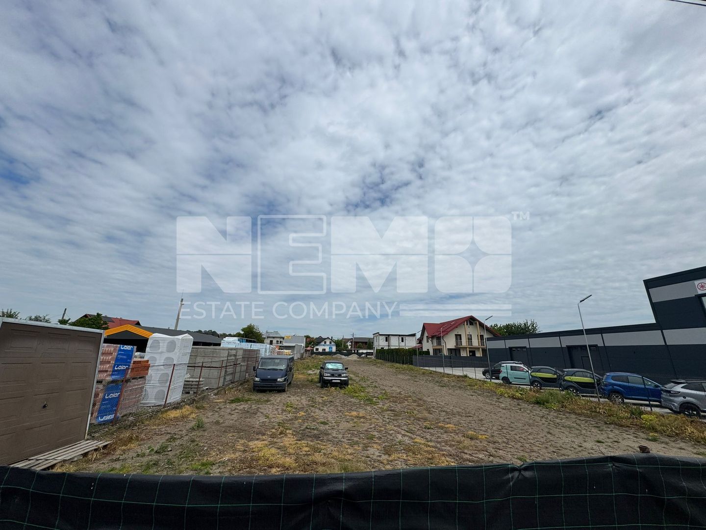 De Inchiriat Teren 2000 mp | Șcheia, Suceava | 2200 €/lună - Poză 3