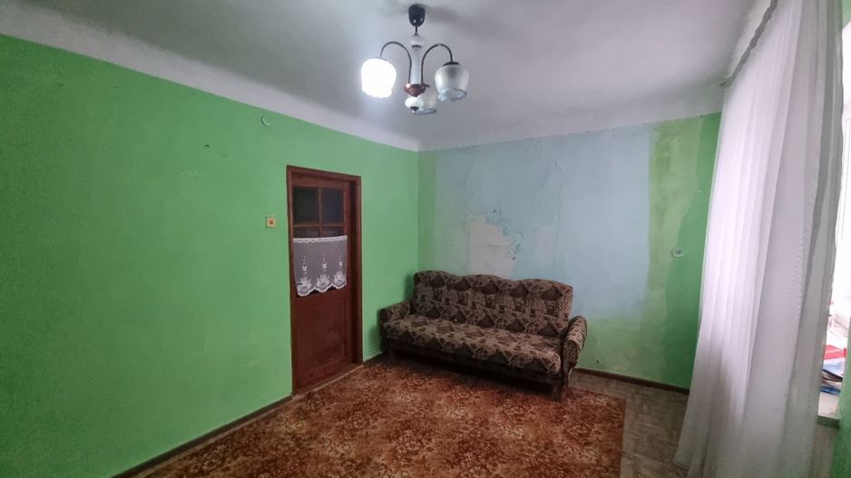 Apartament cu 3 camere, Orhei - Poză 1