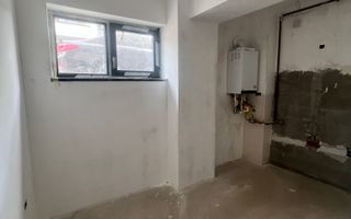 apartament bliateral, decomandat, zona centrala - Poză 5