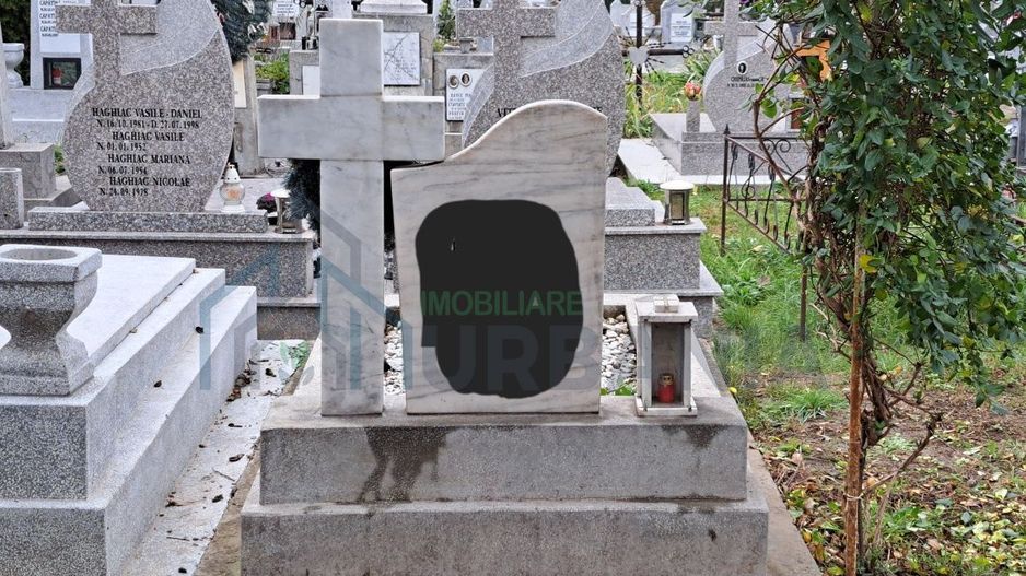 Loc de veci în Cimitirul Eternitatea, Iași – Criptă două nivele, monument din marmură - Poză 2