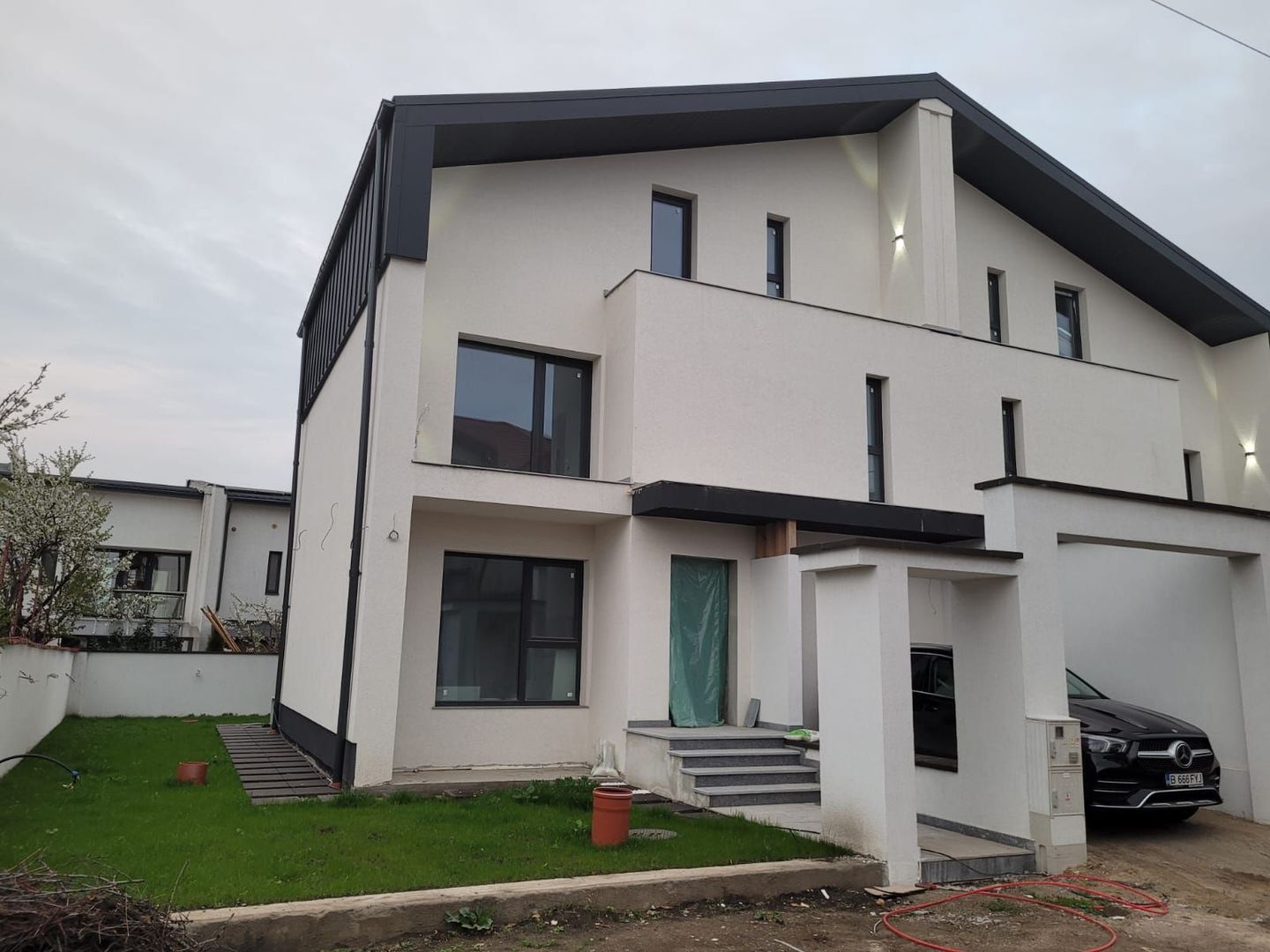 Vila tip Duplex | Pipera - Matei Millo | Finisaje Premium - Poză 2