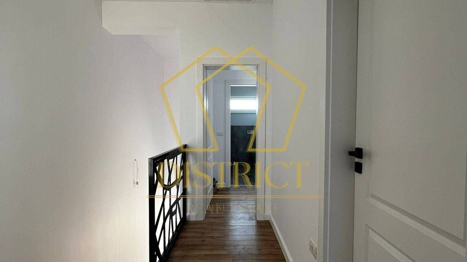 Duplex 5 camere despartit prin camera tehnica | Ghiroda - Poză 11