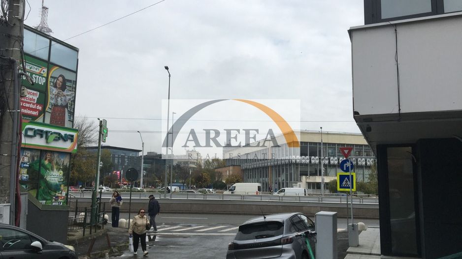 DE INCHIRIAT - spatiu comercial INTERSECTIE PIATA SUDULUi - Poză 20