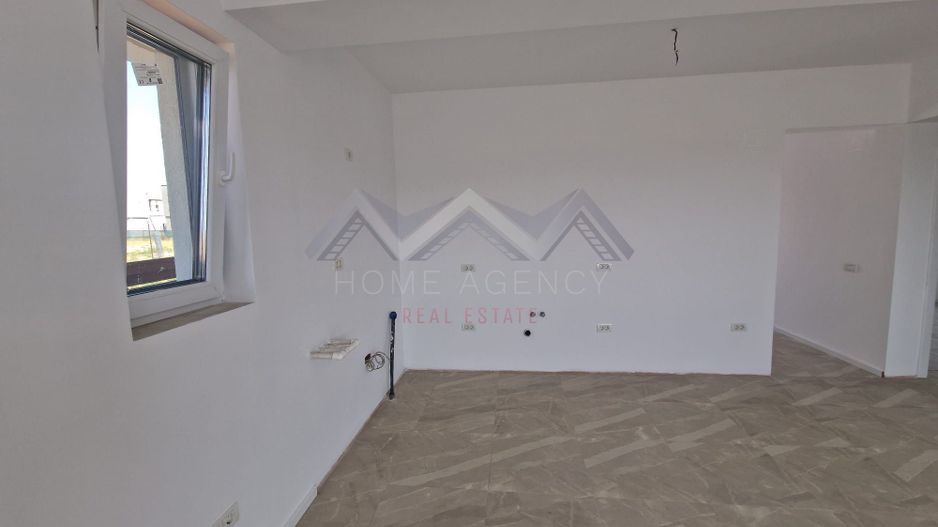 Case parter 300 mp curte Comision 0 - Poză 8