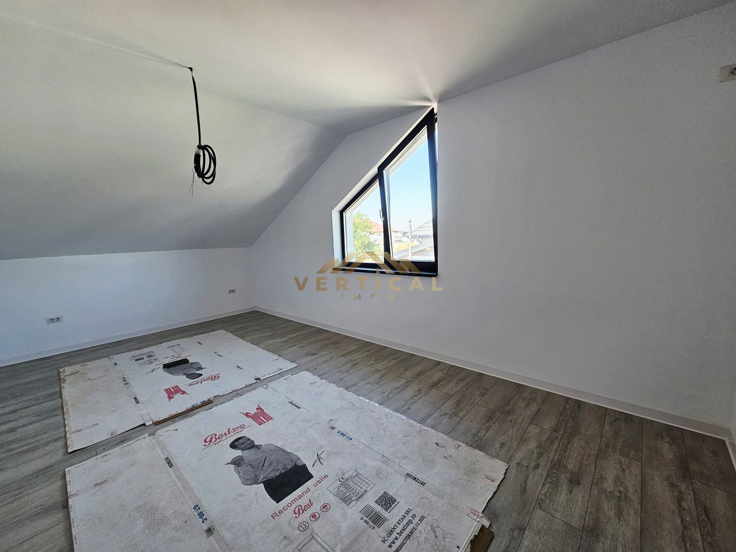 Casa 4 camere cu teren 400 mp - comuna Berceni - Poză 15