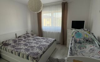 Apartament modern 4 camere 3 dormitoare 2 băi 80 mp utili  Șelimbăr - Poză 8