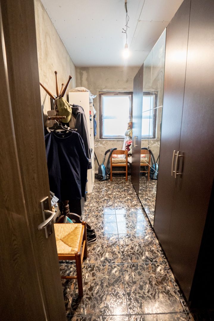 Casă de vânzare Furceni – 7 camere, teren 8.000 m - Poză 8