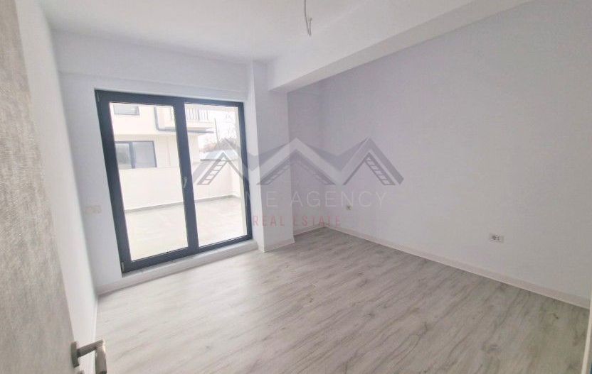 Apartament 3 camere, terasă 31 mp Otopeni central | parcare, comision 0 - Poză 7