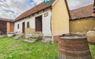 Casă cu 4 camere în Buhani, Dezna - Poză 12