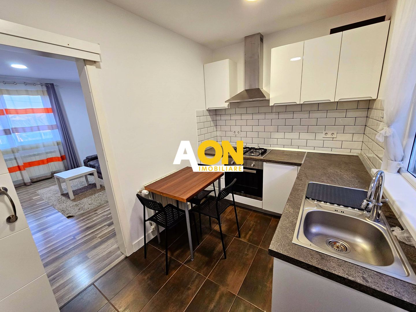 Casa tip insiruit, 5 camere, 2 bai, mobilata si utilata - Poză 3