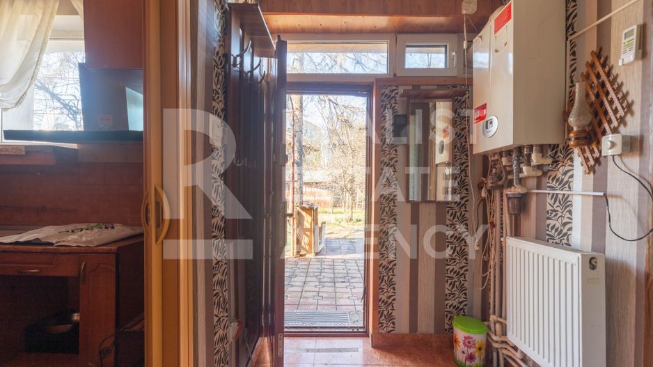 Vânzare, Vilă, 7 camere, zona Parcul Carol - Poză 20