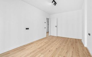 Apartament Modern cu 2 Camere și Terasă – Iris - Poză 1