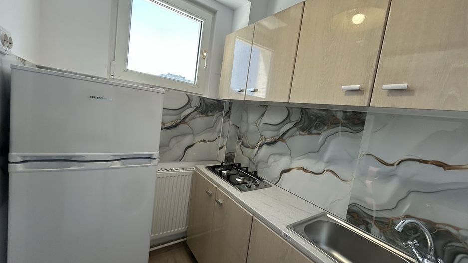 Vanzare garsonieră renovată total, 18 m², et 7, 4 min metrou Parc Drumul Taberei - Poză 2
