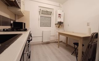 Apartament 3 camere Decomndat RENOVAT–  vis-a-vis de Palas Mall - Poză 10