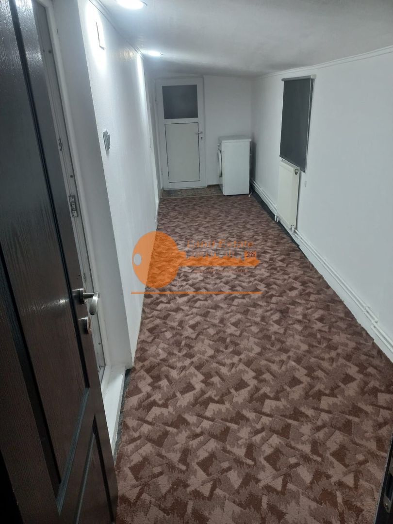 Casa de vanzare in Giulesti-Bd. Constructorilor - Poză 7