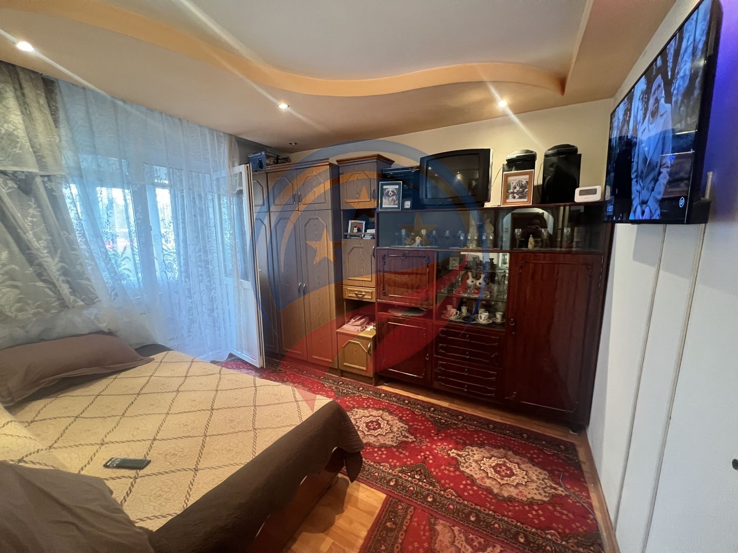 Apartament de vânzare  Craiovita - Poză 1