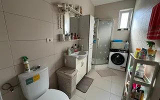 Apartament complet mobilat cu 3 camere în Giroc - Poză 15