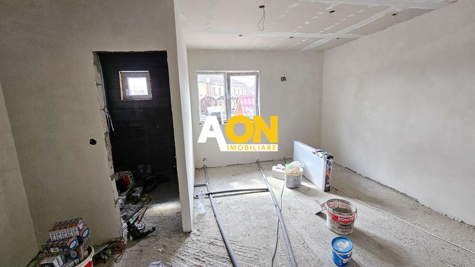 Casa 12 camere, pretabila ca pensiune sau pentru apartamentare - Poză 3