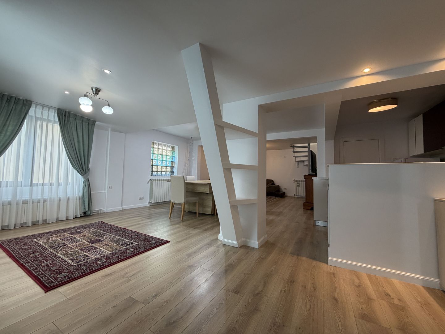 APARTAMENT 5 CAMERE | HERESTRAU - AVIATIEI | COMPLET MOBILAT SI UTILAT - Poză 3