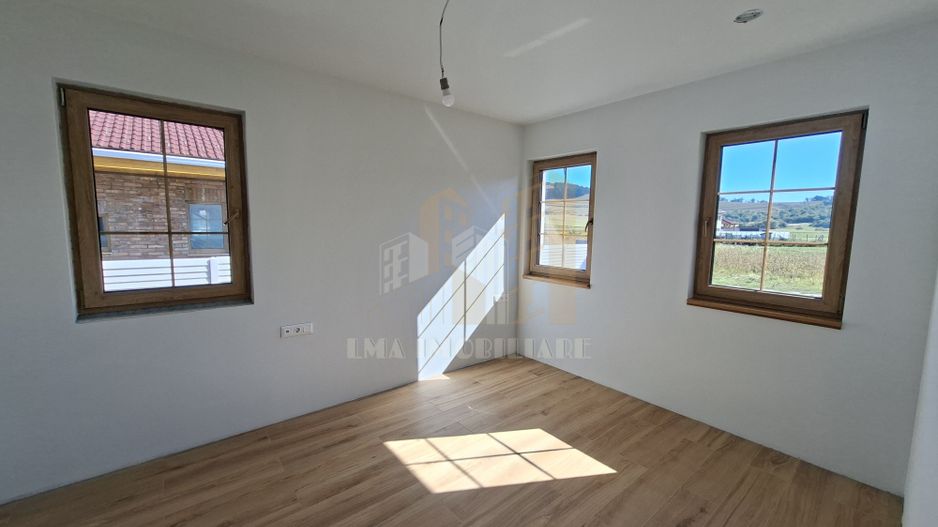 Casa pasiva 5 camere Sanpetru  Lempes Brasov - Poză 6