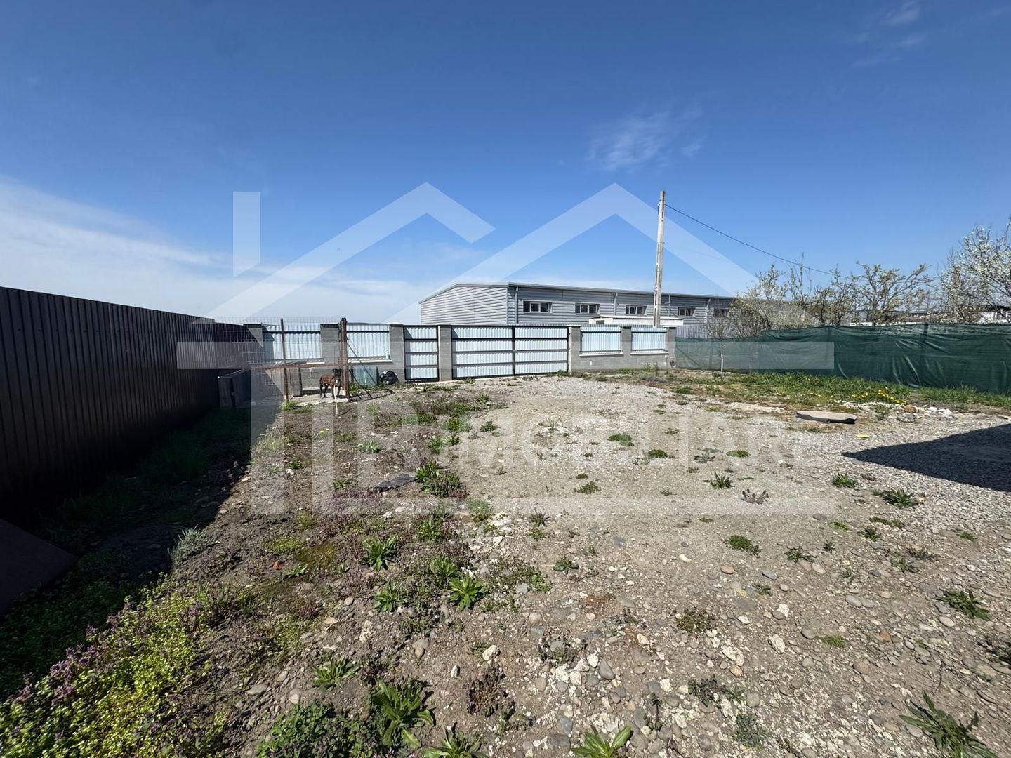 Casa individuala, 200 mp utili, 1399 mp teren, Zona Ernei - Poză 24