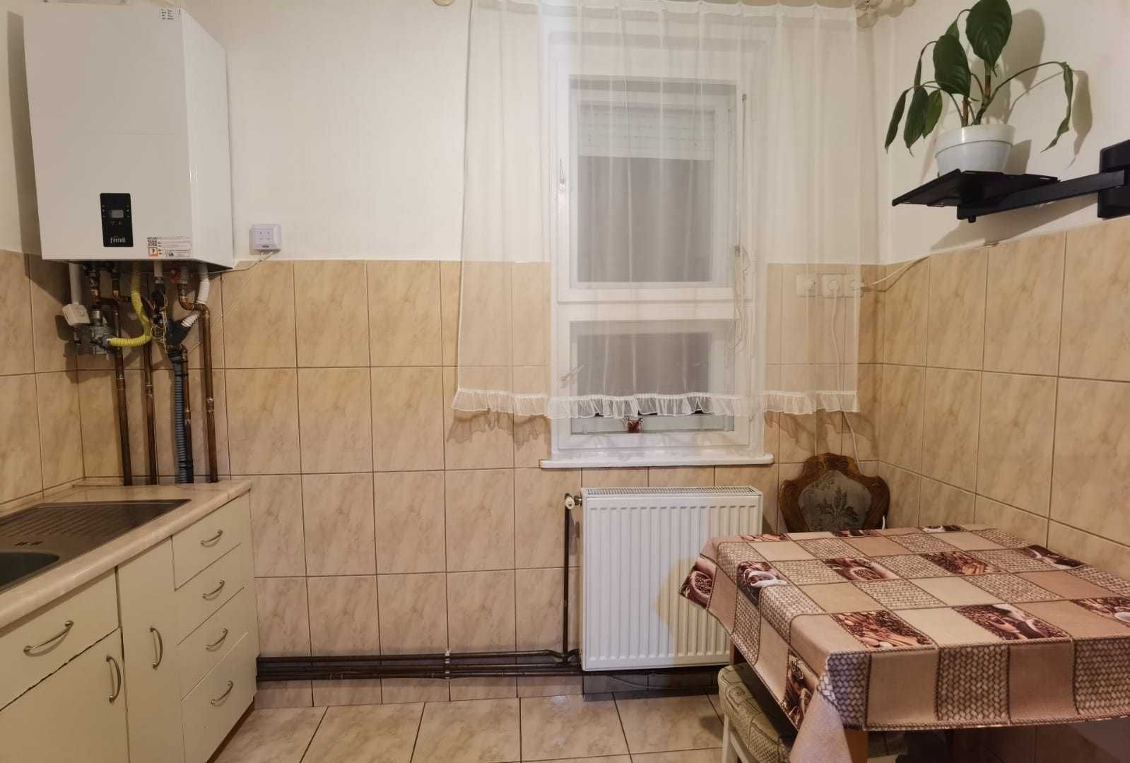 Ag BRASADAS vinde apt cam etaj în Micro 14. - Poză 7