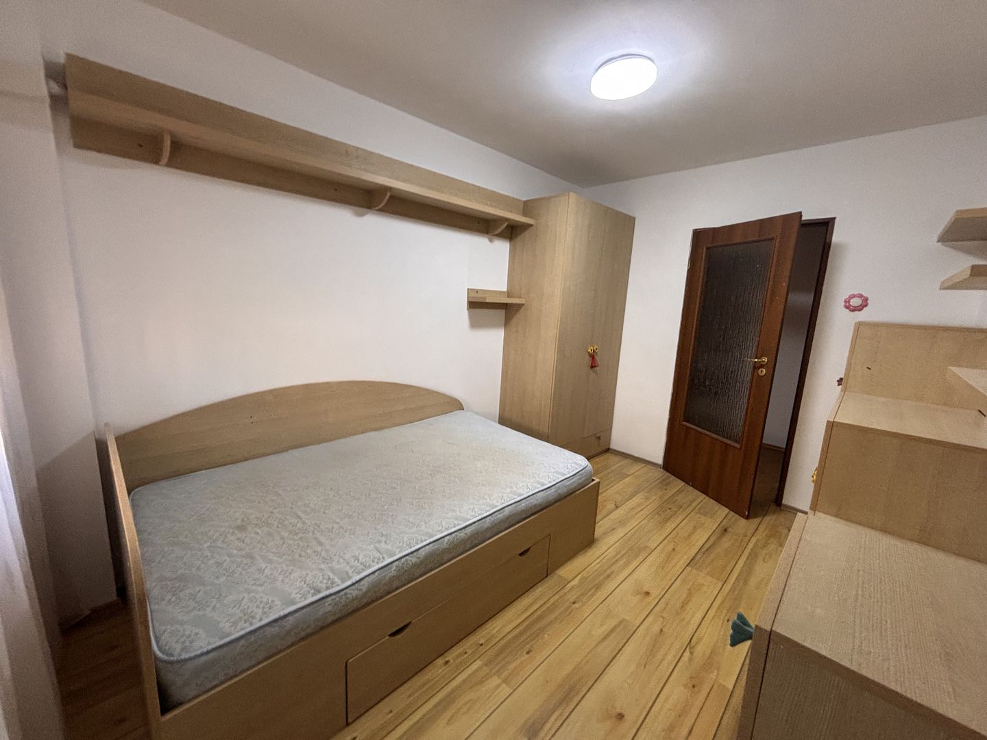 Apartament 3 camere – Bulevardul Dunarea, stradal, etaj 3, decomandat - Poză 8