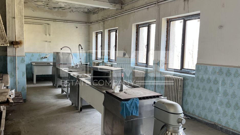 Pensiune sau Sediu de Birouri | 35 Ari | Iacobesti - Poză 17