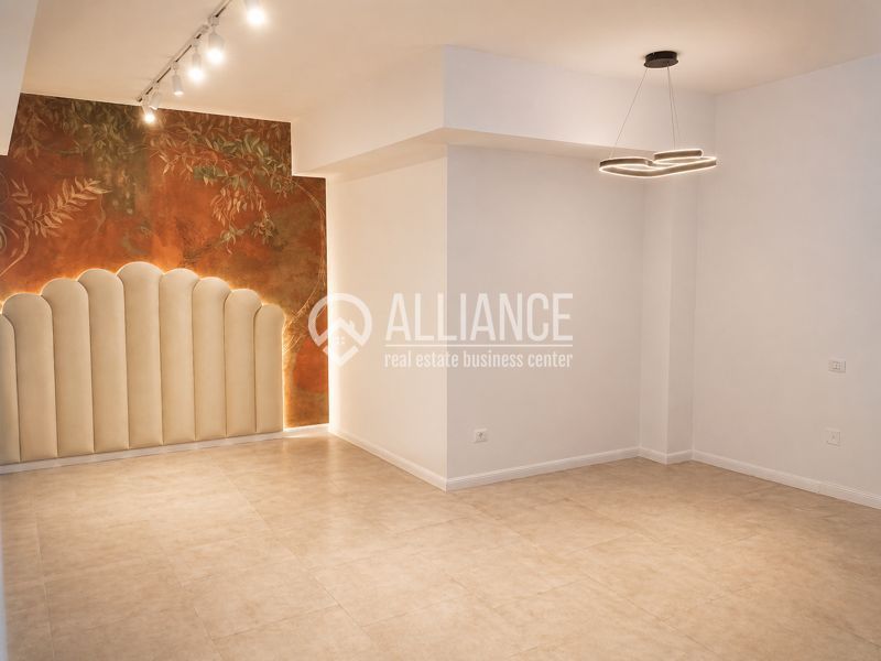 Spatiu comercial 75mp, vitrina stradala 12 m - (COD10) TOMIS NORD - Poză 6